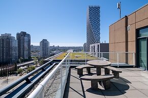 Grand Park Hotel and Suites Vancouver Downtown