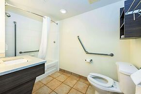 Grand Park Hotel & Suites Downtown Vancouver, Ascend Hotel Collection