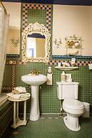 The Carolina Bed & Breakfast