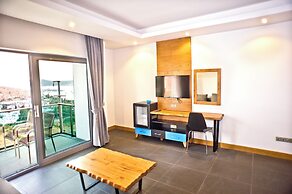 Degirmenburnu Residence