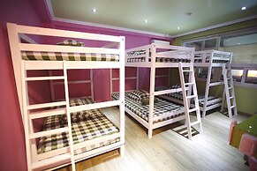 Bluefish Guesthouse - Hostel