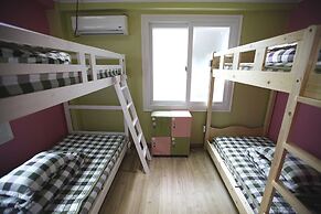 Bluefish Guesthouse - Hostel