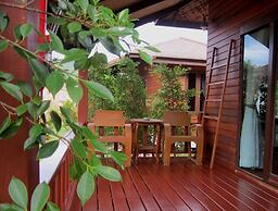 PingChan Koh Phangan Beachfront Resort