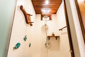 PingChan Koh Phangan Beachfront Resort