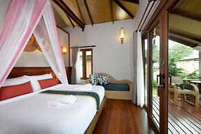 PingChan Koh Phangan Beachfront Resort