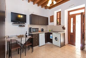 Old Town Roloi House