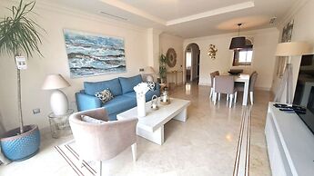 Aloha Hill Club Golf & Spa Apartments