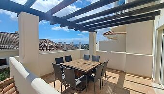 Aloha Hill Club Golf & Spa Apartments