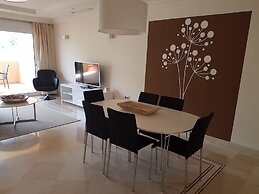 Aloha Hill Club Golf & Spa Apartments