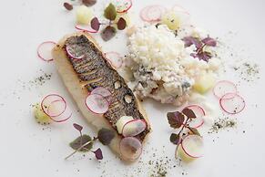 The Peacock at Rowsley