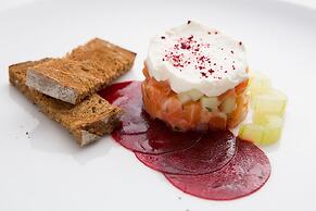 The Peacock at Rowsley