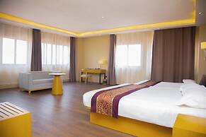 2000 HOTEL Downtown Kigali