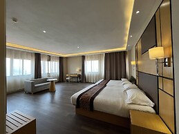 2000 HOTEL Downtown Kigali