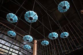 2000 HOTEL Downtown Kigali