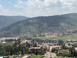 2000 HOTEL Downtown Kigali