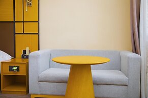 2000 HOTEL Downtown Kigali