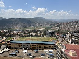 2000 HOTEL Downtown Kigali