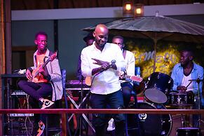 2000 HOTEL Downtown Kigali