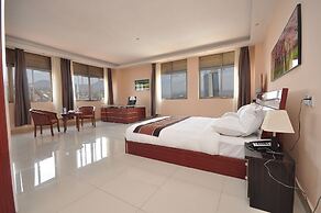 2000 HOTEL Downtown Kigali