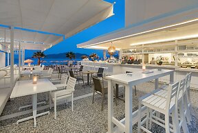 The Beachfront Hotel Adult Only 16 Plus