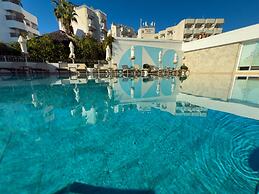 The Beachfront Hotel Adult Only 16 Plus
