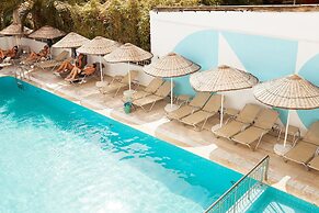 The Beachfront Hotel Adult Only 16 Plus