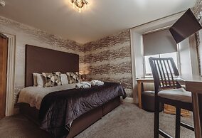 The Tower Gastro Pub & Apartments