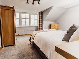 The Tower Gastro Pub & Apartments