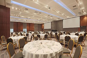 DoubleTree by Hilton Santiago Kennedy