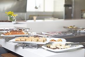 DoubleTree by Hilton Santiago Kennedy