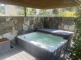 DoubleTree by Hilton Santiago Kennedy