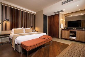 DoubleTree by Hilton Santiago Kennedy