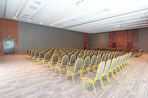 DoubleTree by Hilton Santiago Kennedy