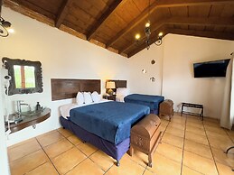 Naif Boutique Hotel