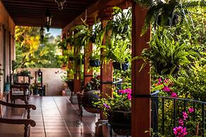 Naif Boutique Hotel