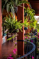 Naif Boutique Hotel