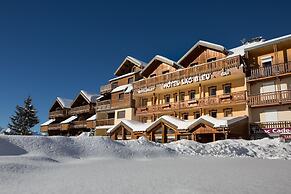 Hôtel Lac Bleu 1650