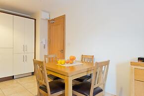 Broc House Suites