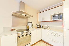 Broc House Suites