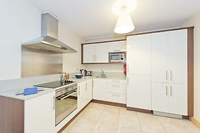 Broc House Suites