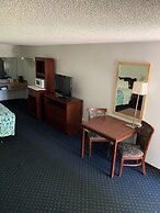 Smokey Point Motor Inn