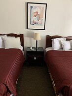 Smokey Point Motor Inn