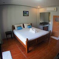 Phongpipat Lanta Mansion