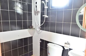 Phongpipat Lanta Mansion