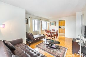 Toronto Furnished Living - Gerard St. E