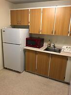 Toronto Furnished Living - Gerard St. E