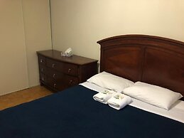 Toronto Furnished Living - Gerard St. E