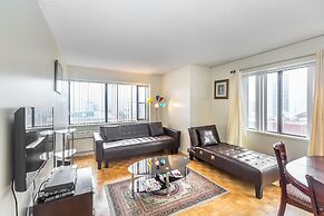 Toronto Furnished Living - Gerard St. E