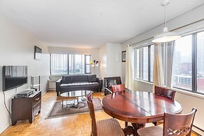 Toronto Furnished Living - Gerard St. E