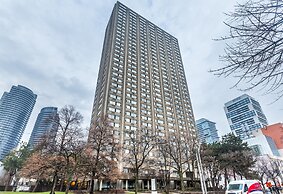 Toronto Furnished Living - Gerard St. E